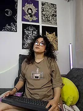 Snapshot of little__ammy chatting on 07.06.26 little ammy online show from 07.06.26