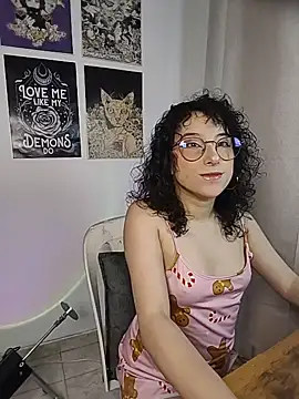 Snapshot of little__ammy chatting on 07.24.26 little ammy online show from 07.24.26
