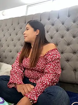 Alana-fox online show from 12.15.25