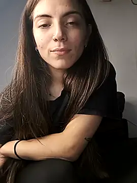 Ceciihot online show from 04.10.26