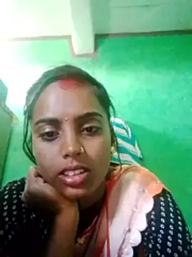 Snapshot of kami_sexe chatting on 12.16.25 kami sexe online show from 12.16.25