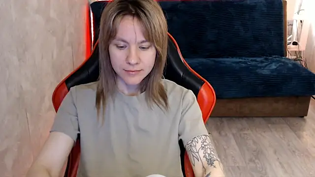 MiaBun1 online show from 06.09.26