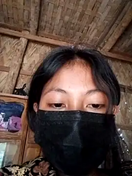 Snapshot of Hot_Rishta chatting on 12.18.25 Hot Rishta online show from 12.18.25