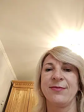 AhlyssaLove1155 online show from 06.26.26
