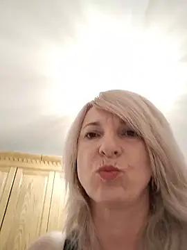 AhlyssaLove1155 online show from 07.29.26