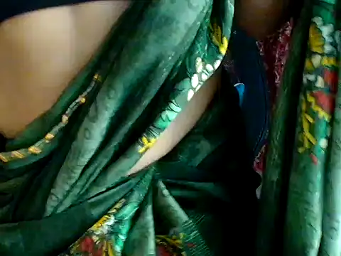 Snapshot of Sexy_Sanaya2 chatting on 06.18.26 Sexy Sanaya2 online show from 06.18.26