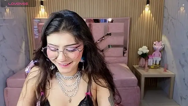 miss devil s online show from 02.20.26