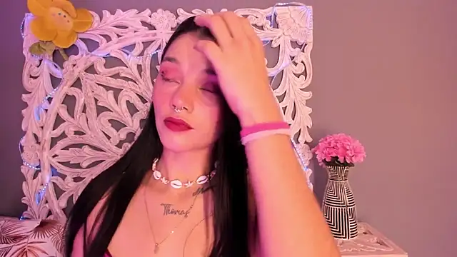 loraineblake online show from 02.19.26