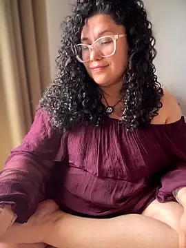 VanesssaMilf  online show from 04.21.26