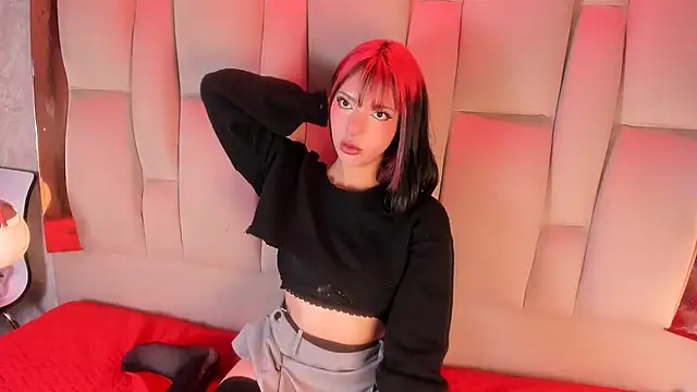 NamiMoon1 online show from 12.20.25