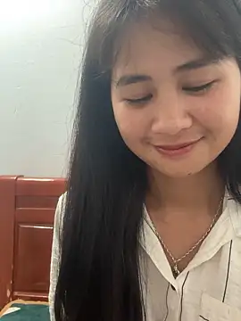 Him MountainGirl online show from 04.28.26