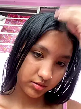 Snapshot of firuze_hatunn1 chatting on 12.13.25 firuze hatunn1 online show from 12.13.25