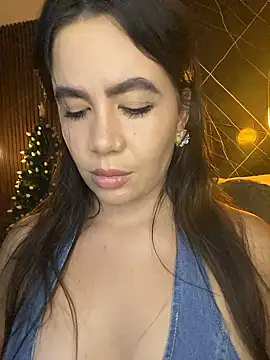 Snapshot of ValentinaEliot chatting on 01.09.26 ValentinaEliot online show from 01.09.26