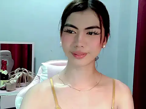 Ur hottestdella online show from 01.19.26