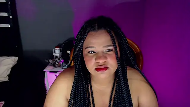 IsaSalvatore online show from 12.22.25