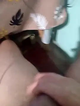 Snapshot of sebpap chatting on 12.14.25 sebpap online show from 12.14.25