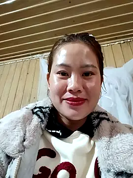 Snapshot of mayni012314 chatting on 12.14.25 mayni012314 online show from 12.14.25