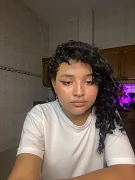 ladulcemary  online show from 02.20.26