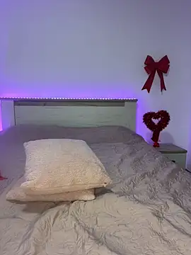 SashaLuvv online show from 02.15.26