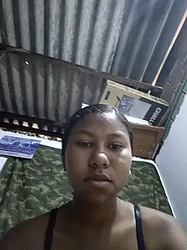 Vanessarochell online show from 12.15.25