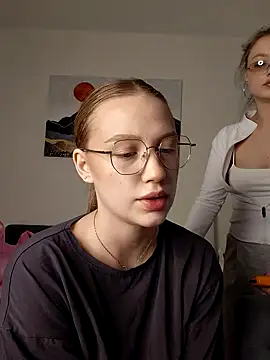 findwayout online show from 04.24.26