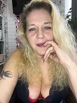 JenniferCarmen online show from 03.09.26