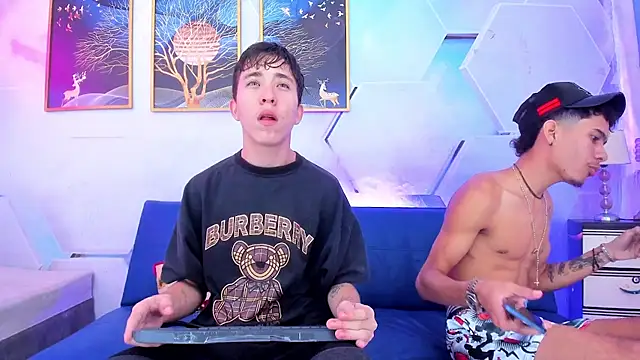 Alex jeins at online show from 01.18.26