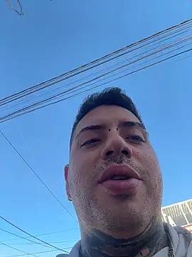 Snapshot of Marlokeo69 chatting on 12.13.25 Marlokeo69 online show from 12.13.25