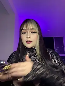 Daniela ruizz online show from 05.10.26