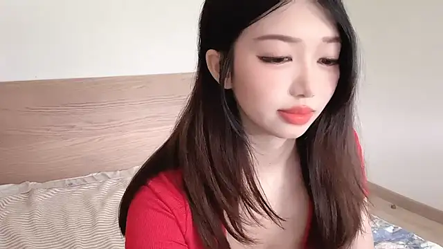 Snapshot of cici-r0 chatting on 02.15.26 cici-r0 online show from 02.15.26