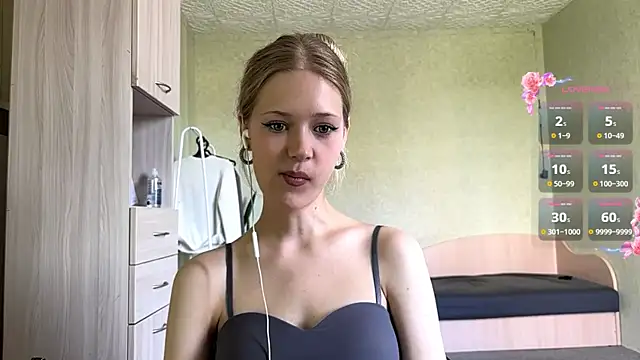 ZaidaSchwarten online show from 07.13.26