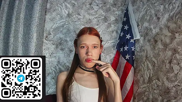 Snapshot of polimun chatting on 12.13.25 polimun online show from 12.13.25