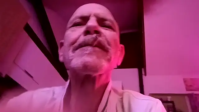 4skinlvrI online show from 03.19.26