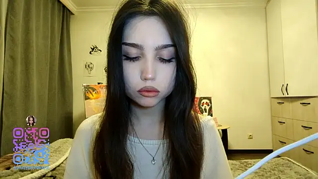 Qwami Amie online show from 02.14.26