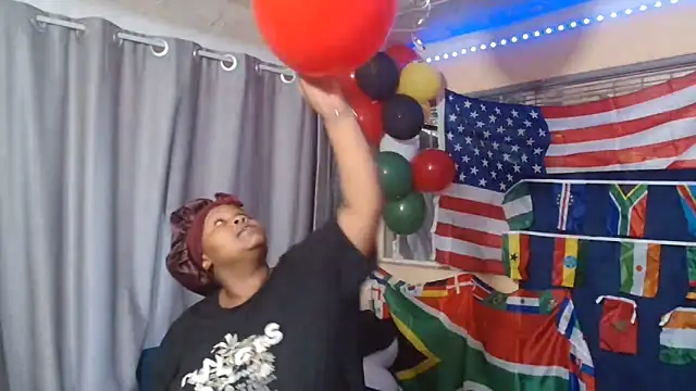 ChoklitBerryXX online show from 06.13.26