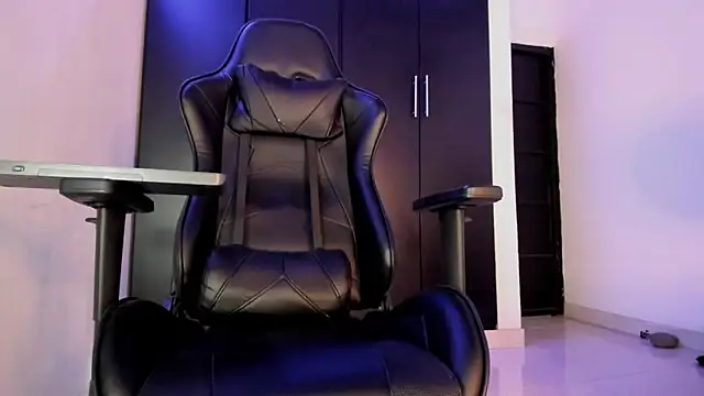 Liam Mateo online show from 06.23.26