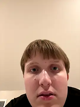 Snapshot of Lassie_Cassie chatting on 12.14.25 Lassie Cassie online show from 12.14.25