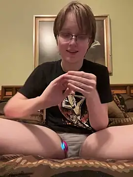 Lassie Cassie online show from 03.16.26