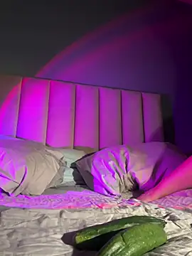 Snapshot of lia-nolimit chatting on 02.20.26 lia-nolimit online show from 02.20.26