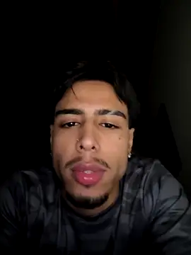 Snapshot of zorco_model chatting on 12.15.25 zorco model online show from 12.15.25