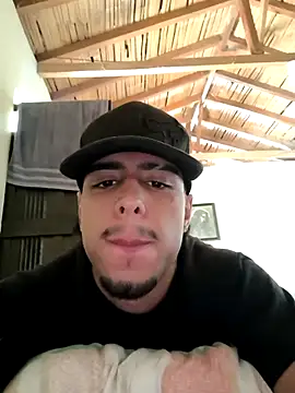 Snapshot of zorco_model chatting on 12.15.25 zorco model online show from 12.15.25