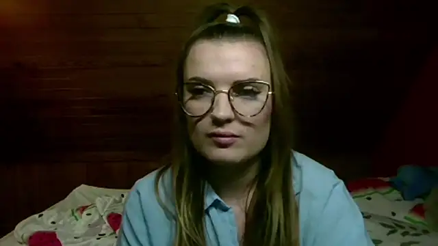 VanessaHard online show from 12.17.25