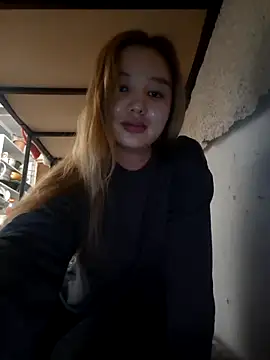 Snapshot of SherrylShaw chatting on 01.05.26 SherrylShaw online show from 01.05.26