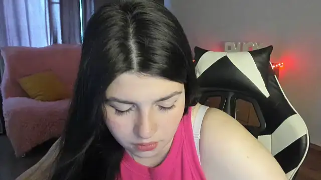 KisaModel online show from 07.05.26