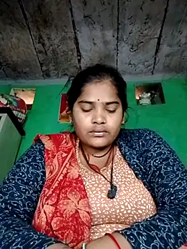 Snapshot of Sk_pinki chatting on 12.16.25 Sk pinki online show from 12.16.25