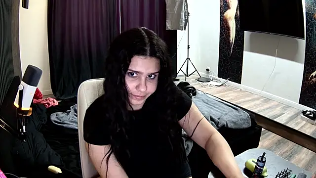 Nicole Pars online show from 02.26.26