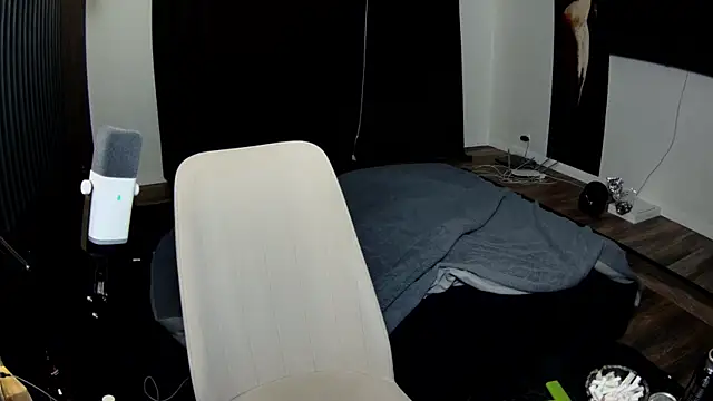 Nicole Pars online show from 03.03.26