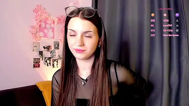 KathiGulston online show from 04.23.26