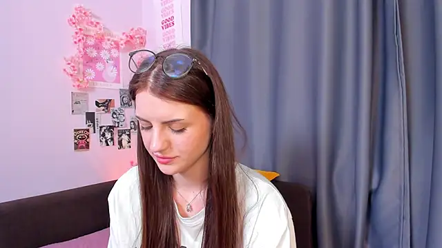 KathiGulston online show from 04.29.26