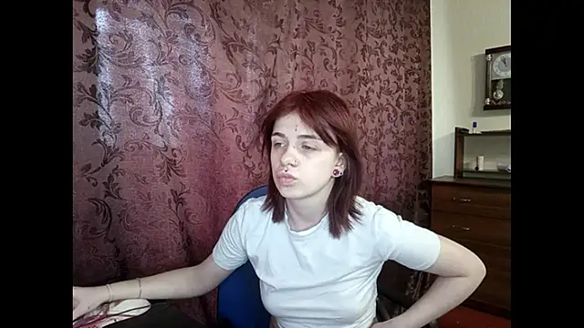 IleanaPishko online show from 02.24.26